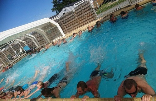 Rue House | Villa de Moncourt with swimming pool in season