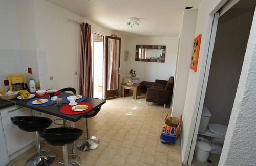 Vendres Cottage | Villa de Plain Pied, Dans Résidence Avec Piscine, 10mn des Plages