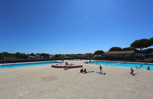 Vendres Cottage | Villa de Plain Pied, Dans Résidence Avec Piscine, 10mn des Plages