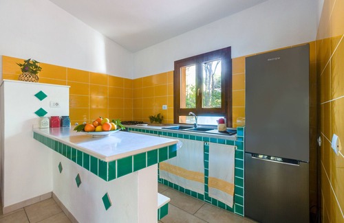 Narbolia Villa | "Villa del Maestro" with Garden, Balcony & Wi-Fi