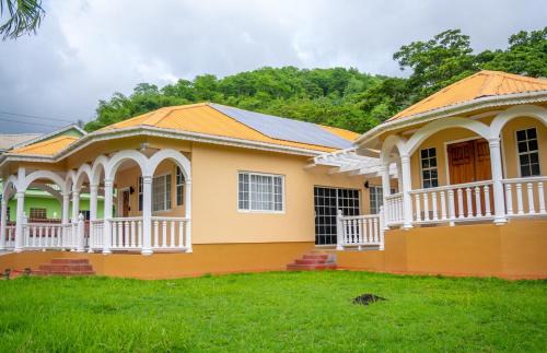 Pembroke Villa | Villa del Nique
