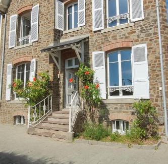 Saint-Pair-sur-Mer House | Villa des Genêts