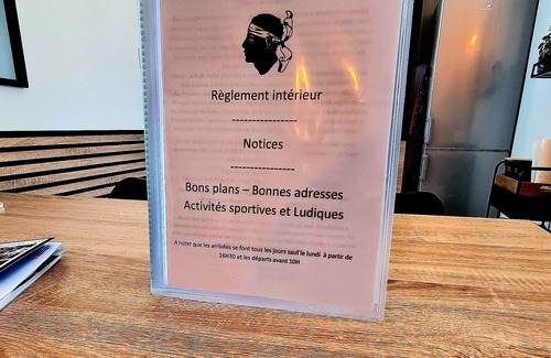 Santa-Maria-Poggio Apartment | Villa des Rives .large T2 46m2 luxury * .swimming pool and sea