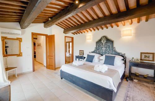 Montone Villa | Villa Destino Italy, Umbria Tuscany boarder