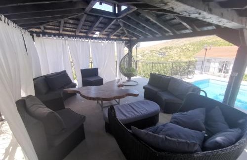 Zrnovnica Villa | Villa Diamond