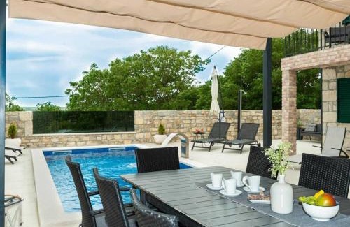 Lisane Ostrovicke Villa | Villa Didovi Snovi Li ane