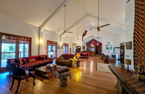 San Ignacio Villa | Villa Divina at Framadani estate - Jungle villa with a pool