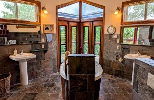 San Ignacio Villa | Villa Divina at Framadani estate - Jungle villa with a pool