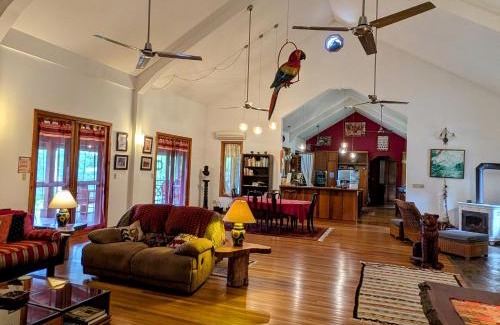 San Ignacio Villa | Villa Divina at Framadani estate - Jungle villa with a pool