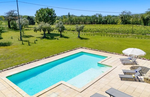 Capestang Villa | Villa Domaine du Midi by Villa Plus