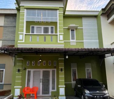 Sibolangit Villa | Villa Dream HillPark Sibolangit BerastagiView