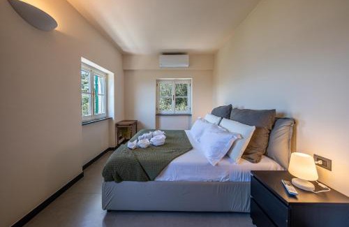 Zoagli Villa | VILLA DUFOUR 2 Lusso, Piscina e Vista da Sogno