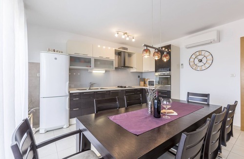 Caporice Villa | Villa Duje - relax yourself on the top of the hill