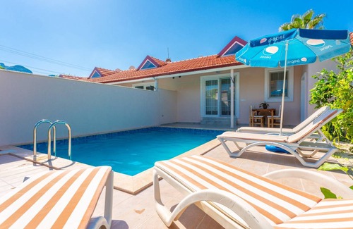 Dalyan City Center Villa | Villa Duman 1: Private Pool, A/C, WiFi, Car Not Required