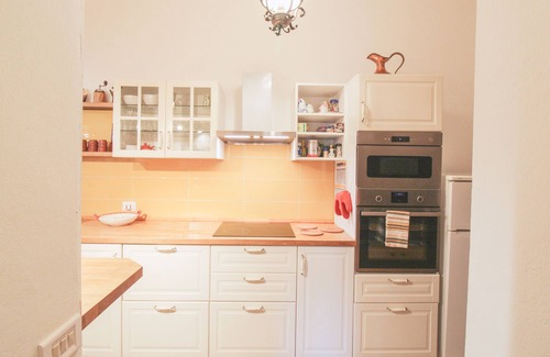 Tremezzo Cottage | Villa Elena, delightful with direct access to the lake
