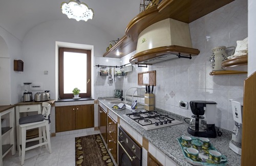 Conca dei Marini Villa | Villa Elena is a prestigious villa with a pool and suggestive sea view.