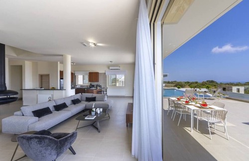 Protaras Villa | Villa Elite is an extremely exclusive and magical villa.