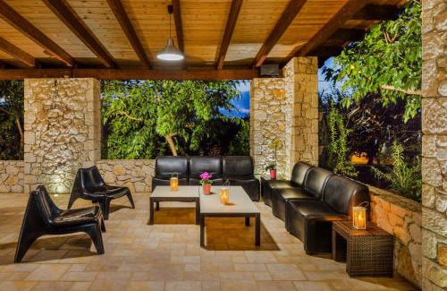 Nafplio Villa | Villa Elva Nafplio