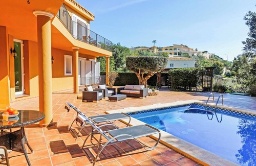El Beal Villa | Villa Emerita 39 - Four Bedroom Villa, Sleeps 8