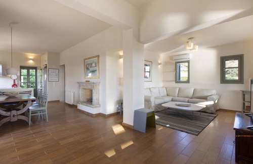 Paros Villa | Villa Erato · Ideal family Villa for 8 - Pool, Se