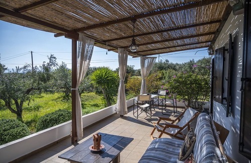 Ermionida House | VILLA ERMINEL Traditional country house in a peaceful area