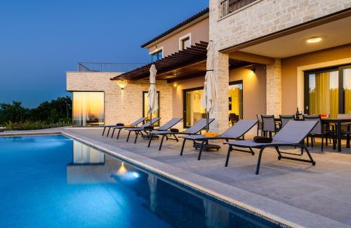 Vranje Selo Villa | Villa Faloniga