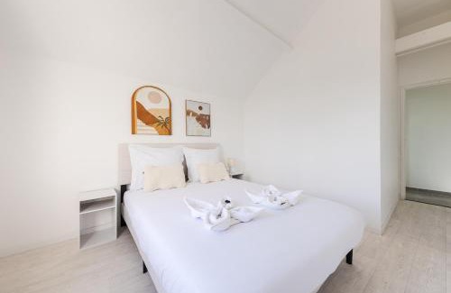 Coupvray Apartment | Villa Fantasia - 10 min Disneyland - 8 people