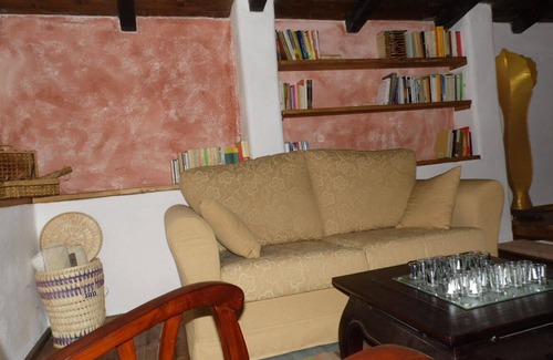 Oliena House | Villa Ferulas, surrounded by nature
