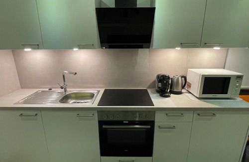 Hernals Apartment | Villa floor in an Art Nouveau villa with garden in a prime Vienna location