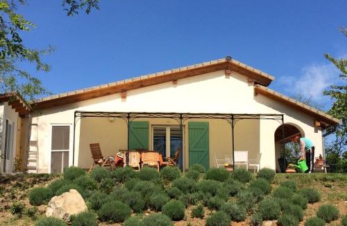 Zalahalap Villa | Villa Flora Lavenda