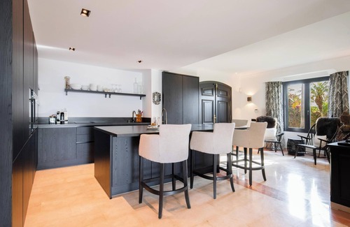 Urbanizacion el Rosario Villa | Villa 'Flores' with Sea View, Wi-Fi and Air Conditioning