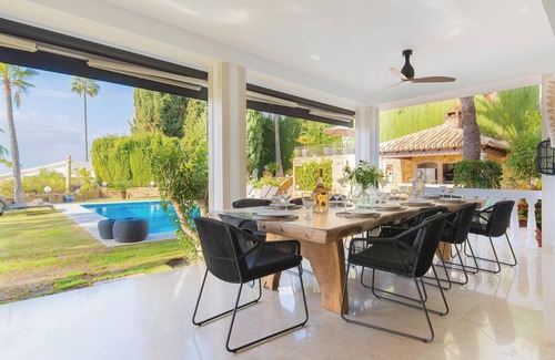 Urbanizacion el Rosario Villa | Villa 'Flores' with Sea View, Wi-Fi and Air Conditioning