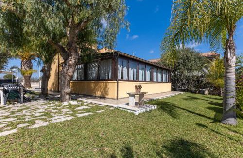 Santa Maria del Focallo Villa | Villa Forino Ragusa