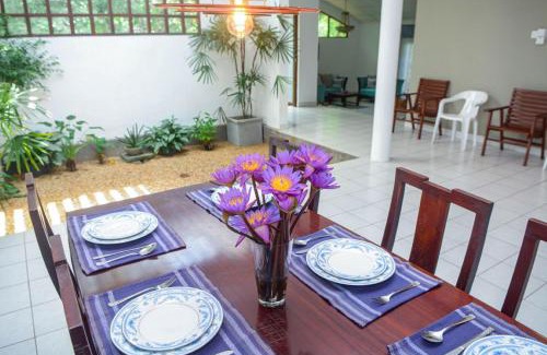 Bandaragama Villa | Villa for leisure and work at Kalutara suburbs