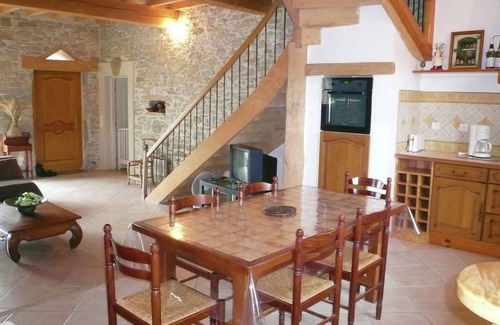 Conilhac-de-la-Montange House | Villa in Conilhac with Private Terrace