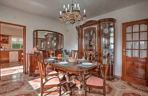 Alporchinhos Villa | Villa Fragrancia Unico | 4 Bedroom Villa | Perfect for Families | Pool and.