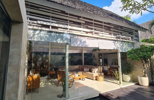 Batu Bolong Villa | Villa G Bali - 2 bedroom oasis in prime Canggu location
