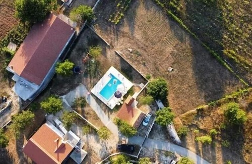 Labin House | Villa Gabi / Charming house with heated private pool, BBQ, Private Parking, parties allowed and children playground
