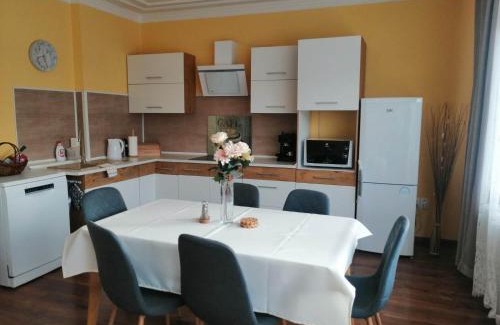 Poprad-Velka Apartment | Villa-Gallant