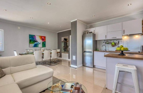 Ugljan House | Villa Gellia Seafront Ugljan