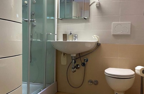 Cornaredo Villa | Villa Ghisolfa with garden