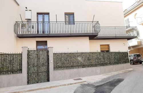 Valguarnera Caropepe Apartment | Villa Giardiso