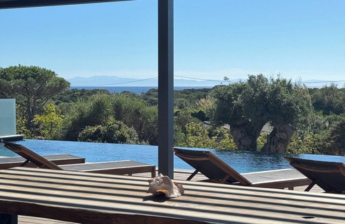 Pianotolli-Caldarello Villa | Villa Giova - 250 metres from the beach in the San Giovanni Reserve