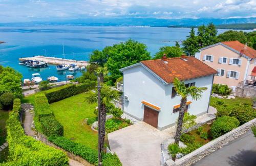 Vantacici Villa | Villa Gisela