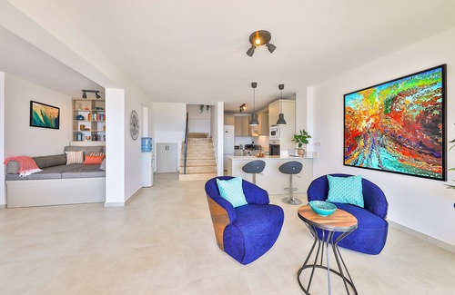Kalkan Villa | Villa Greenwich stunning 4 bed villa in central yet peaceful location sea views