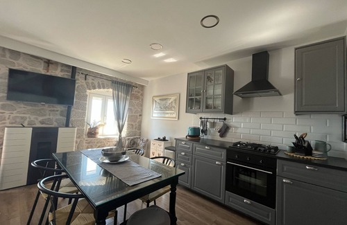 Podgora House | Villa GreyStone-House Podgora Charming with privat heated pool and romantic view