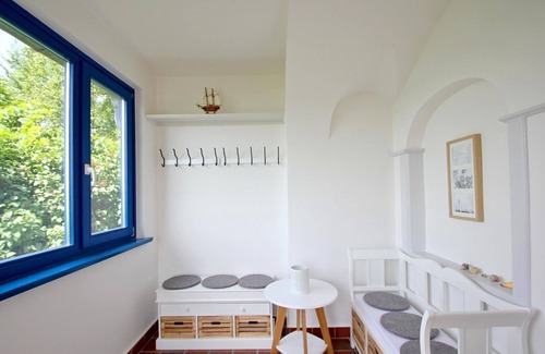 Altefaehr House | Villa Hermine - fabulous villa in an idyllic location with sea views - Villa