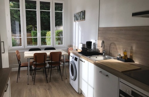 Cabourg Villa | Villa in Cabourg, 3 mn walk from the beach, 9 mn from the casino.
