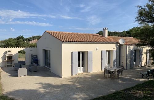 Domino Villa | Villa in an exceptional and rare location, for nature lovers