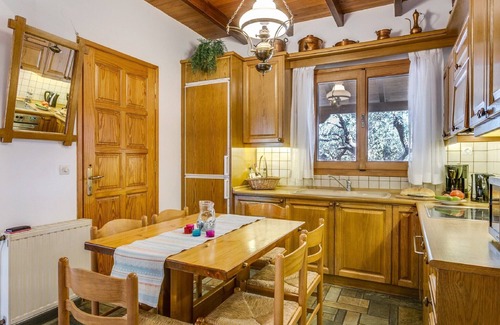 Stamnoi Villa | Villa in Heraklion with Private Pool & Beaches